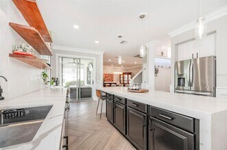 5611 Superior Dr in Lakeland, FL - Building Photo - Building Photo