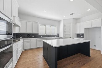 513 Fieldstone Ln in Haslet, TX - Building Photo - Building Photo