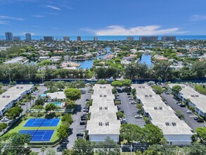 6487 Bay Club Dr, Unit 6487 in Fort Lauderdale, FL - Building Photo - Building Photo