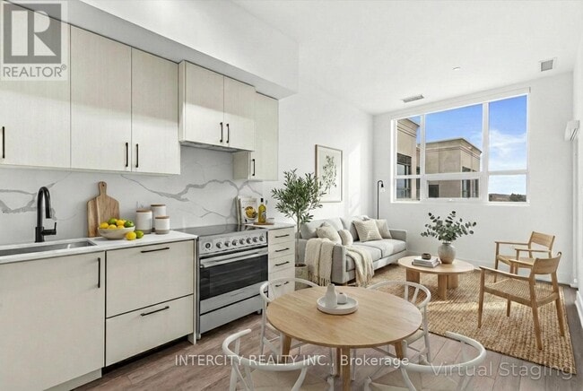 property at 2075 King Rd