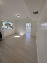 229 NW 10th Ave in Miami, FL - Building Photo - Building Photo