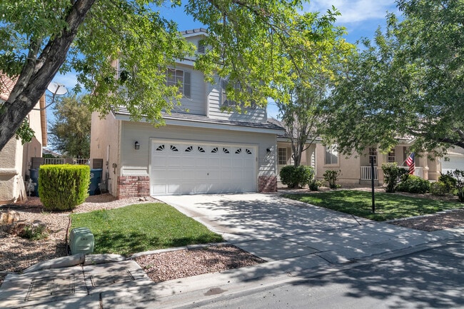 1568 Lamplight Village Ln in Las Vegas, NV - Foto de edificio - Building Photo