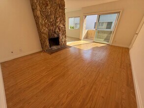 12235 Pacific Ave, Unit 107 in Los Angeles, CA - Building Photo - Building Photo