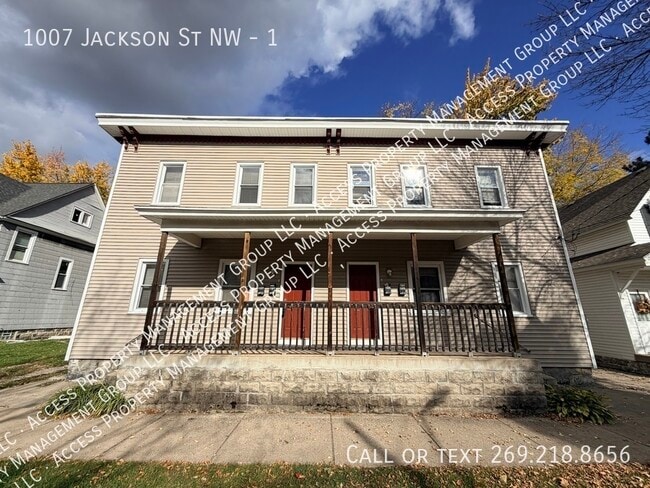 property at 1007 Jackson St NW