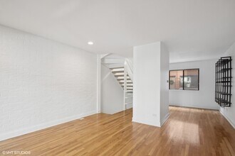3759 N Kenmore Ave in Chicago, IL - Building Photo - Building Photo