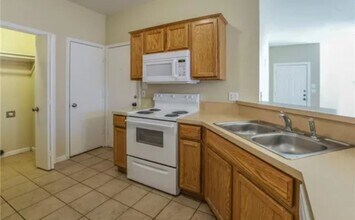 1416 French St in Belton, TX - Building Photo - Building Photo