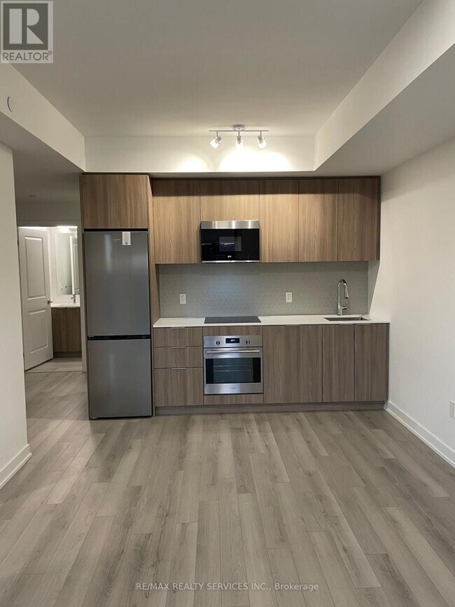 15 Skyridge Dr in Brampton, ON - Building Photo - Building Photo