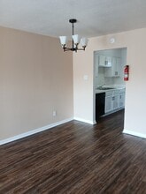 74 Lyerly Place in Houston, TX - Building Photo - Building Photo