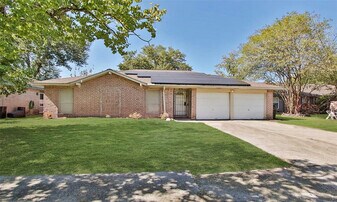 11303 Verlaine Dr in Houston, TX - Building Photo