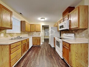 3812 Lodgepole Ln in Raleigh, NC - Building Photo - Building Photo