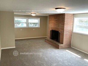 418 S Kennicott Ave in Arlington Heights, IL - Building Photo - Building Photo