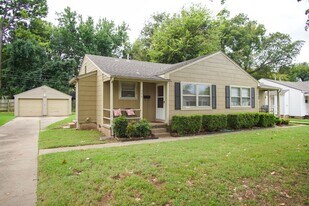 936 E 37th Pl in Tulsa, OK - Building Photo