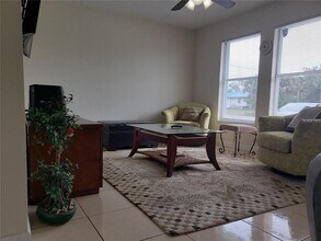 20436 Mt Prospect Ave in Port Charlotte, FL - Building Photo - Building Photo