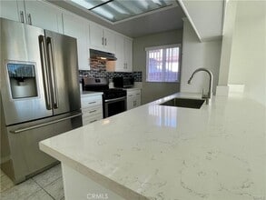 16135 Reed Ct in Fontana, CA - Building Photo - Building Photo