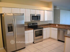 208 Farrington Ln, Unit 459 in Kissimmee, FL - Building Photo - Building Photo