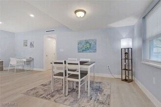 3400 Gulf Shore Blvd N in Naples, FL - Building Photo - Building Photo