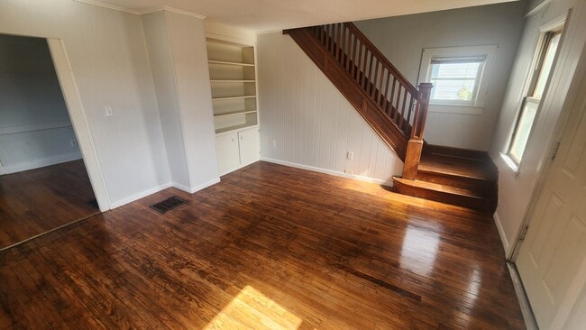 property at 20 Eagle St