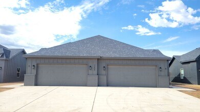 7204 22nd Pl in Lubbock, TX - Building Photo - Building Photo