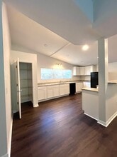 1026 NE 31st Ave in Gainesville, FL - Building Photo - Building Photo