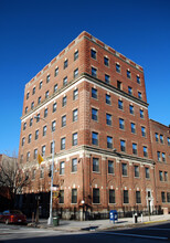 75 Greene Ave in Brooklyn, NY - Foto de edificio - Building Photo