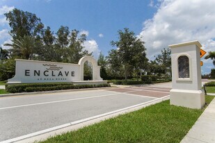 10057 Brickhill Dr in Boca Raton, FL - Building Photo