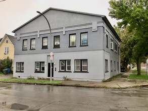 91 Reynolds St in Rochester, NY - Building Photo - Building Photo