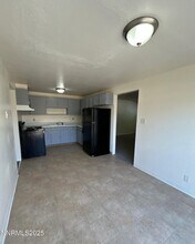 1657 Gault Way in Sparks, NV - Building Photo - Building Photo