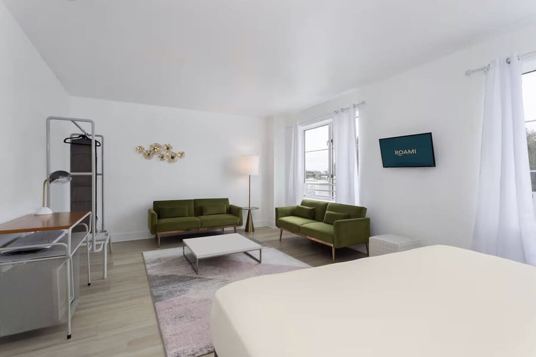 956 Washington Ave in Miami Beach, FL - Foto de edificio