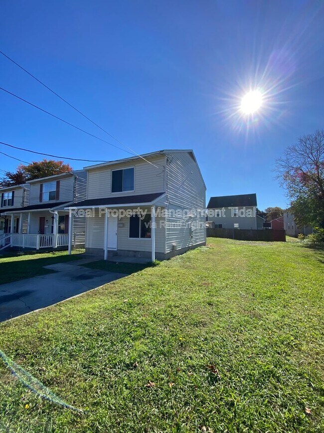 726 19th St in Newport News, VA - Building Photo - Building Photo