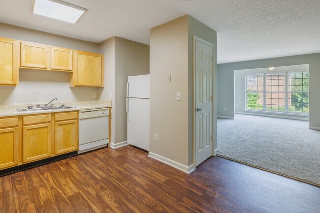 Grand Summit in Greensboro, NC - Building Photo - Interior Photo