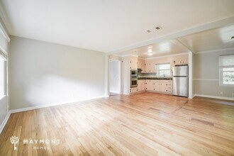 6197 Castlewood Dr in Morrow, GA - Building Photo - Building Photo