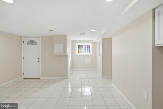 58 Quincy Pl NE in Washington, DC - Building Photo - Building Photo
