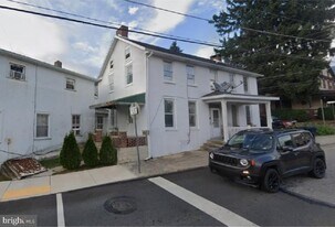 103 Rampike Hill Rd in Bendersville, PA - Building Photo