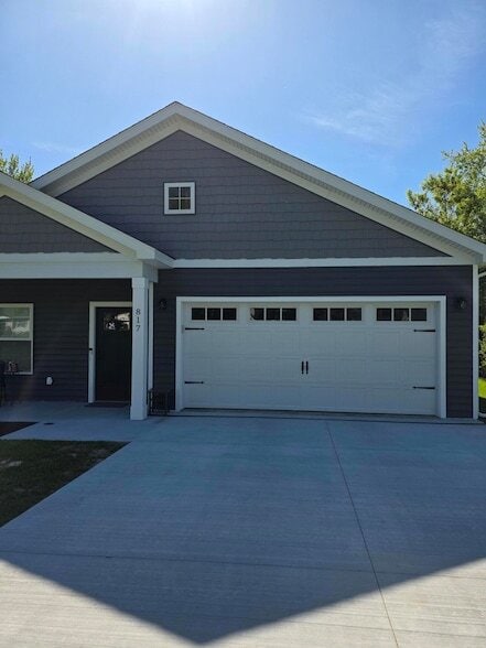 817 Moore St in Davison, MI - Building Photo - Building Photo
