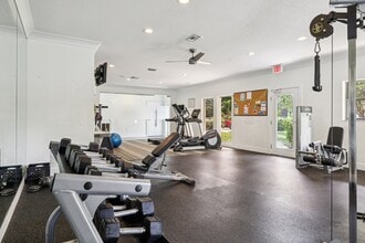 Lakeside Glen Apartments in Melbourne, FL - Building Photo - Building Photo