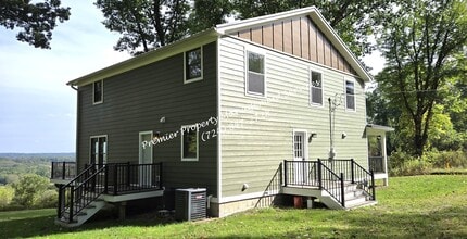 399 Melody Ln in New Wilmington, PA - Building Photo - Building Photo