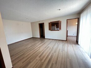 121 Crawford Ct in Norman, OK - Building Photo - Building Photo