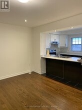 1000 Asleton Blvd in Milton, ON - Building Photo - Building Photo