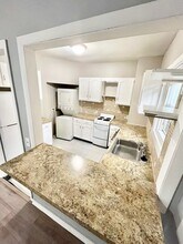 10R Gardner St, Unit 1 in Boston, MA - Building Photo - Building Photo