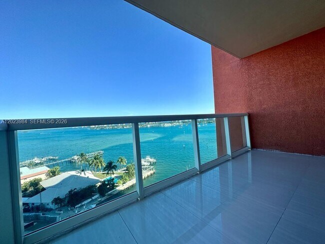 property at 2650 Lake Shore Dr