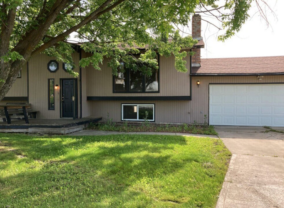 119 S Barker Rd in Spokane Valley, WA - Foto de edificio