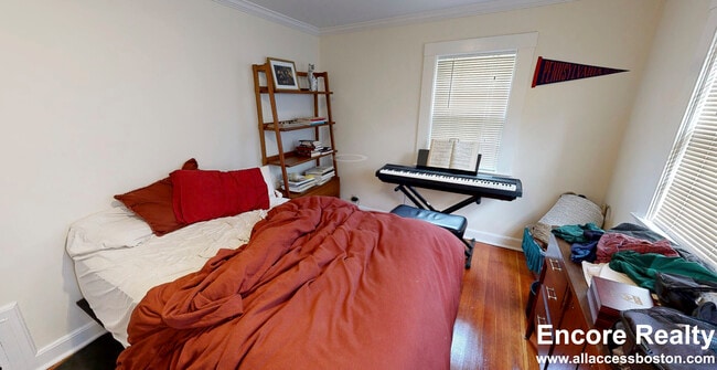 38 Gibson St, Unit 6C in Cambridge, MA - Building Photo - Building Photo