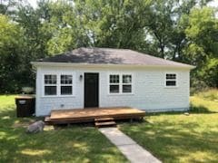 3305 S Woods Ave in McHenry, IL - Building Photo - Building Photo