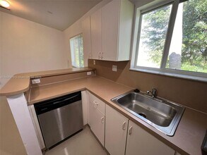 990 NE 33rd Terrace in Homestead, FL - Building Photo - Building Photo