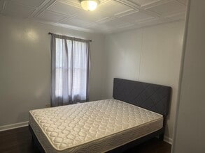 262 Wade Kelly Rd in Blythewood, SC - Foto de edificio - Building Photo