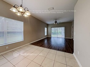 6138 Skylarkcrest Dr in Fish Hawk, FL - Building Photo - Building Photo