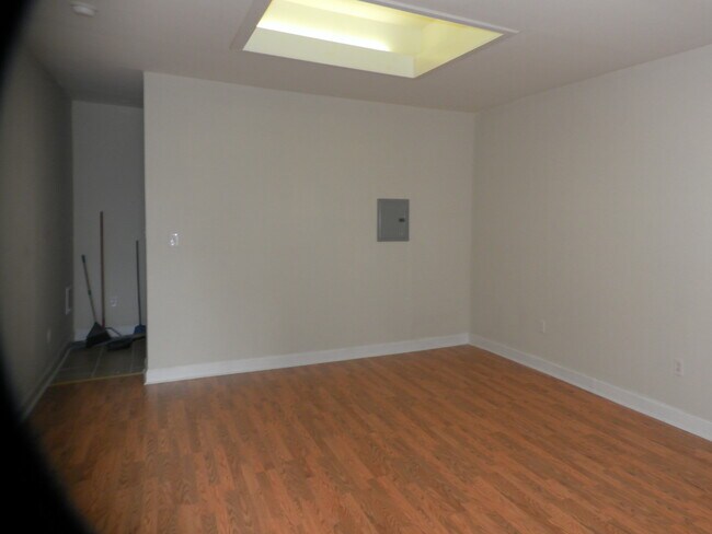 property at 515 S 16th St
