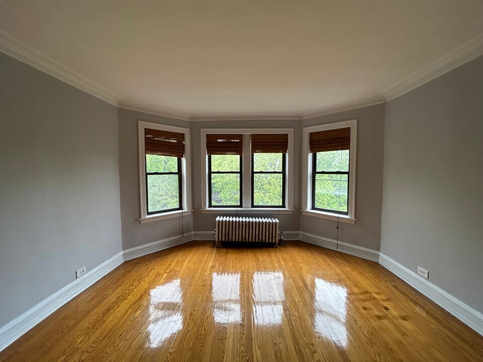 4630 N Wolcott Ave, Unit 3A in Chicago, IL - Foto de edificio