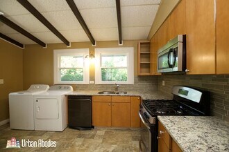 1227 Wood Ave, Unit J00W in Deerfield, IL - Building Photo - Building Photo