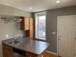 1612 Elkins Ln in Baltimore, MD - Building Photo - Building Photo